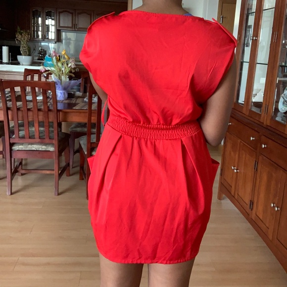 Dress - Picture 2 of 5